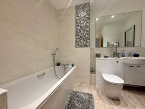 Photo 16- click for photo gallery